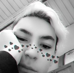 Meet your Posher, Cameron